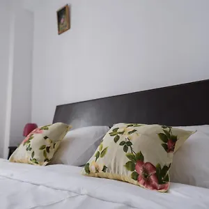 Opia - Old Town Apartamento