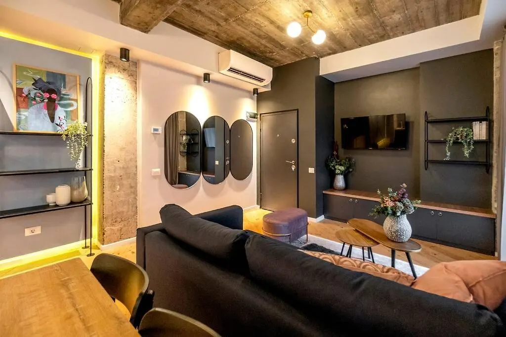 부쿠레슈티 Marvellous Design 2Br Old Town 아파트